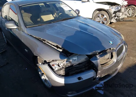 2010 BMW 328I xDrive z USA, uszkodzony, nr VIN WBAPK5C52AA652883